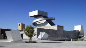 نمونه موردی دانشگاه هنرهای بصری لس آنجلس