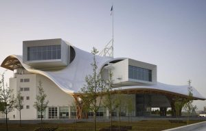 نمونه موردی مرکز فرهنگی متز فرانسه